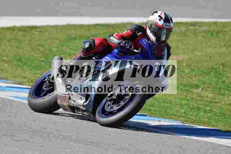 /02 28.-31.01.2025 Moto Center Thun Jerez/gruen-green/67